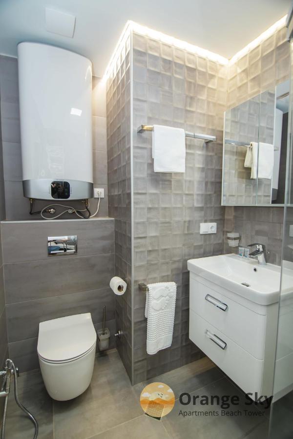 Orange Sky Apartments Beach Tower Батуми Екстериор снимка