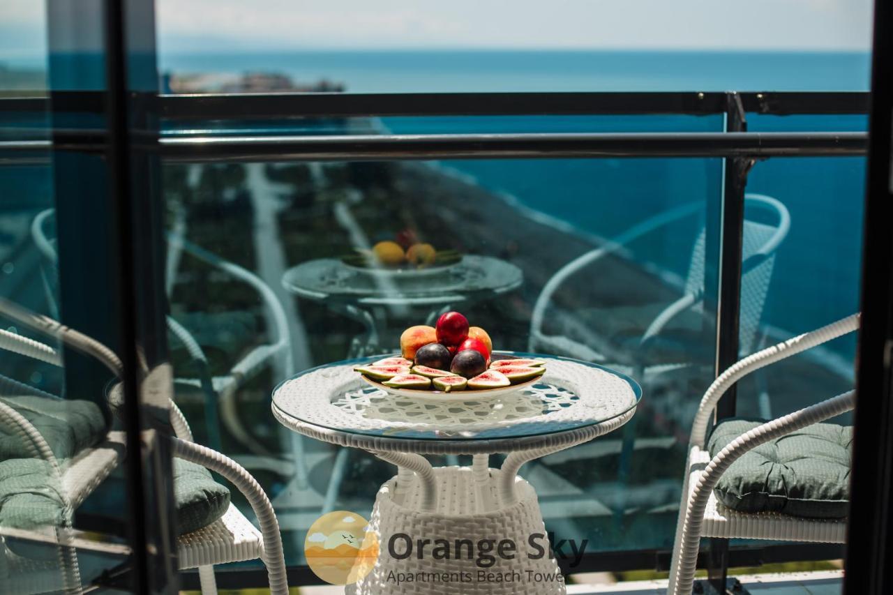 Orange Sky Apartments Beach Tower Батуми Екстериор снимка