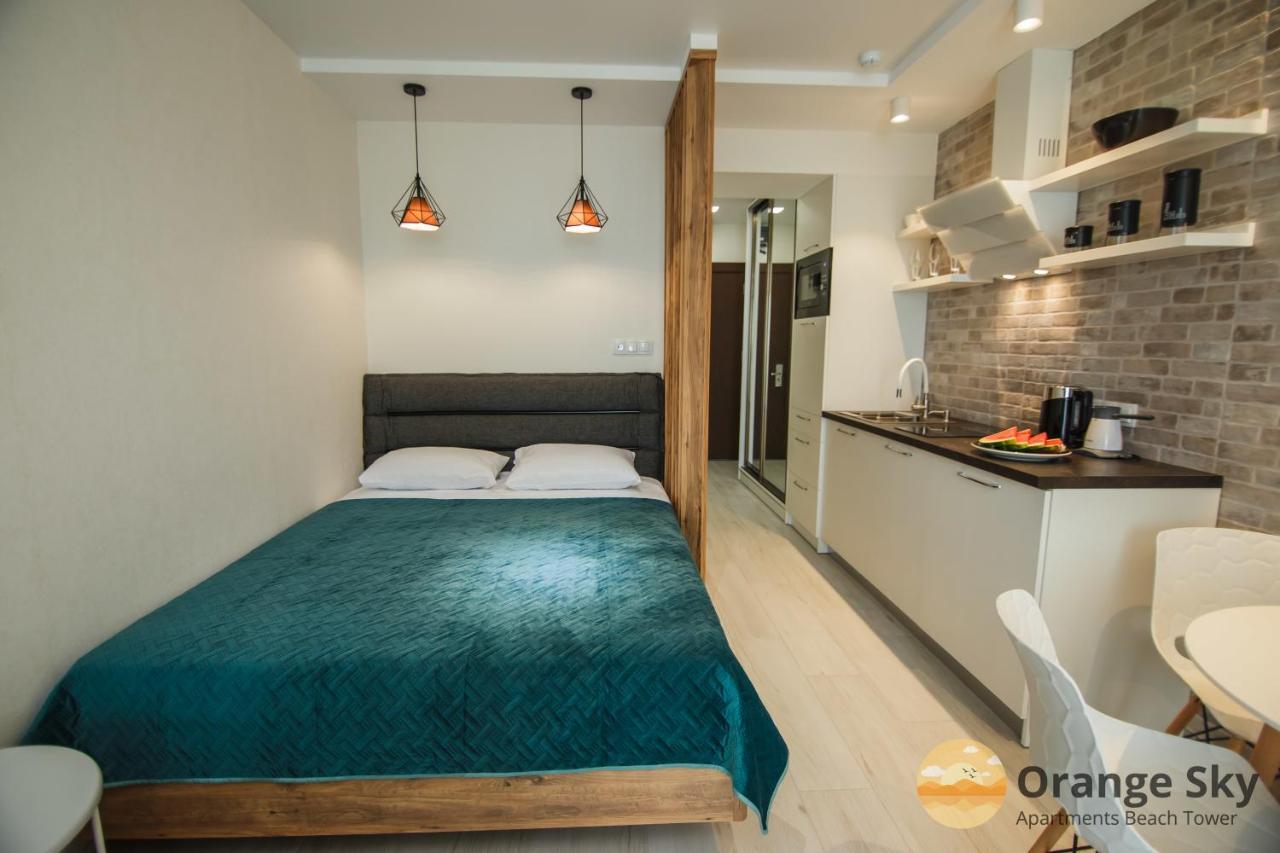 Orange Sky Apartments Beach Tower Батуми Екстериор снимка